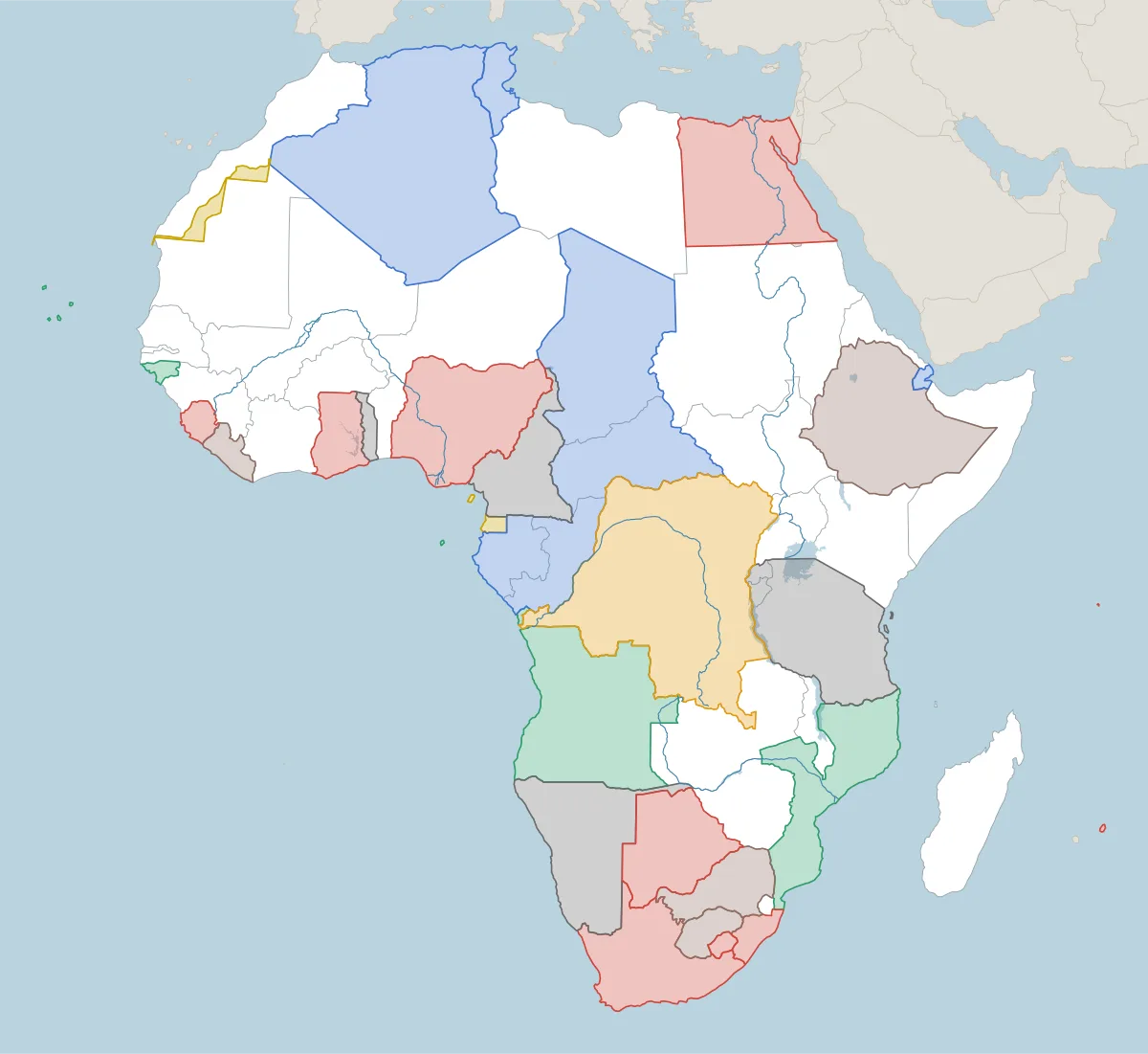 1885年のアフリカ。植民地と独立国を支配国ごとに色分けした地図